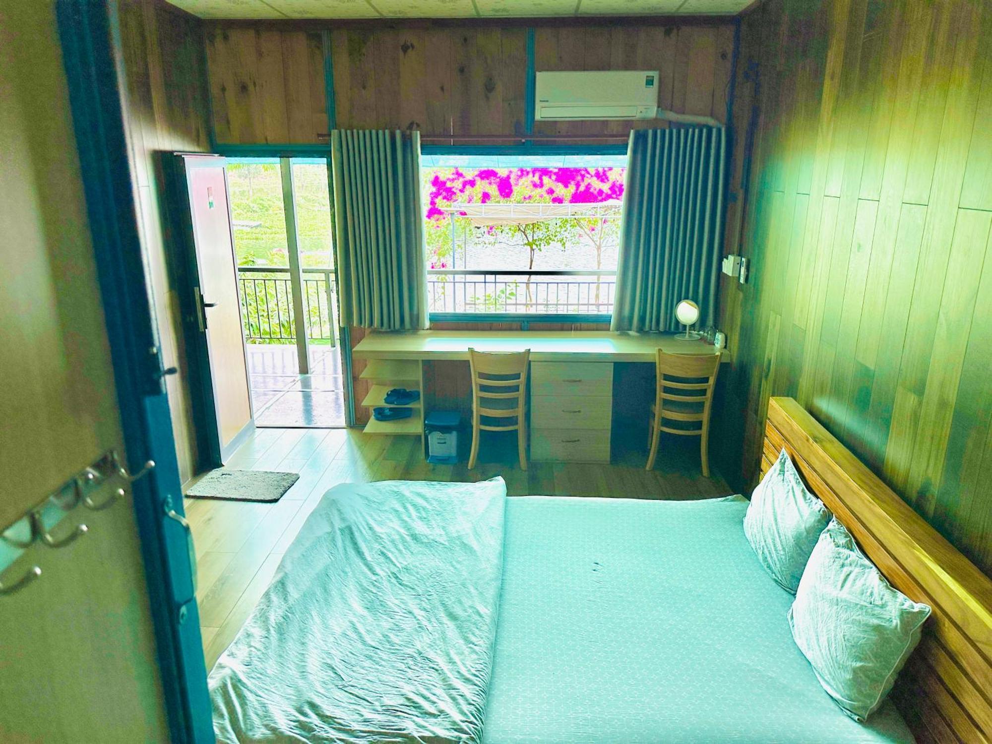 Ben Ho Homestay Xa Gia Tan Extérieur photo
